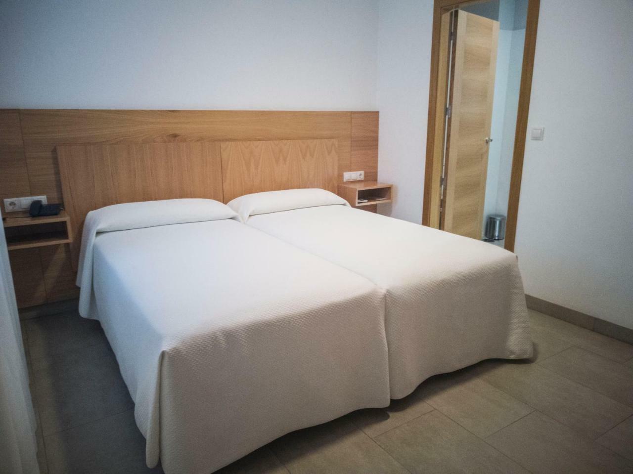Hotel Abadi Cordoba Luaran gambar